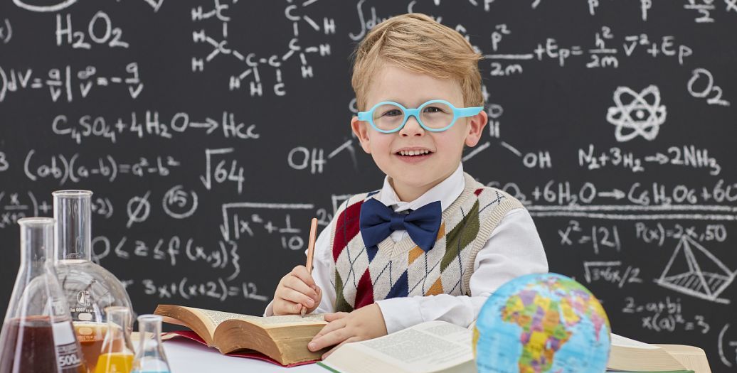 大银幕见证历史!广东11家影院直播“九三阅兵”