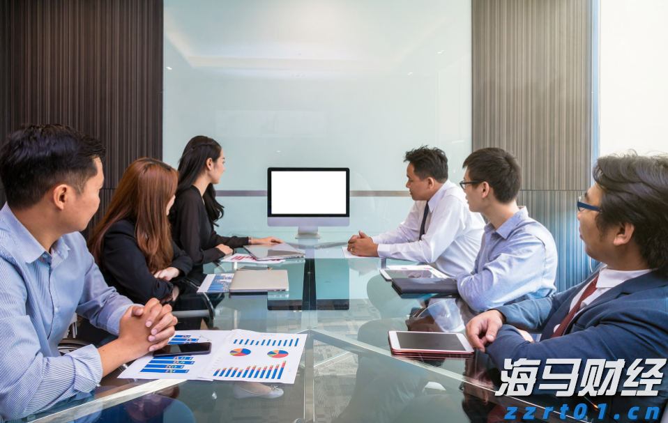 强化路灯维护 护航赶考路