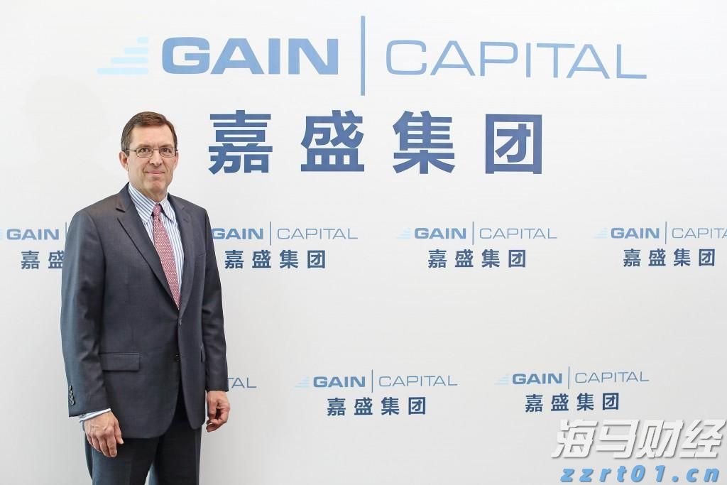 122只欧金翅雀！旅客饼干盒内藏活鸟被皇岗海关截获